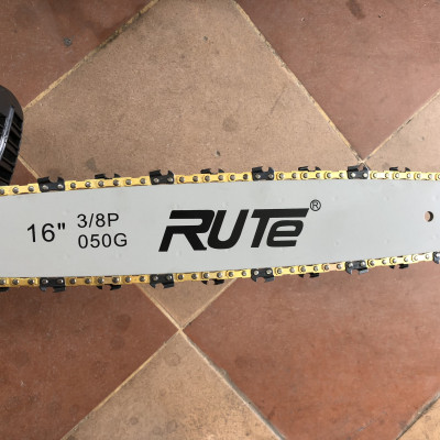 Máy cưa xích điện Rute RYT407 - Máy cưa xích chính hãng 1680w - Tặng kèm lưỡi cưa xích