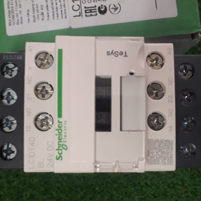 | CHÍNH HÃNG| Khởi động từ LC1DT40BL Schneider 4P 40A coil 24Vdc
