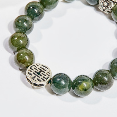 Vòng tay phong thủy đá cẩm thạch nước ngọc charm thông 10mm mệnh hỏa , mộc - Ngọc Quý Gemstones