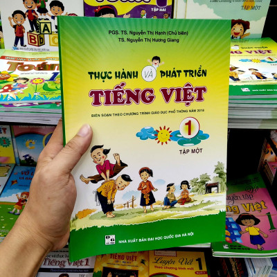 Thực Hành Và Phát Triển Tiếng Việt 1 - Tập 1