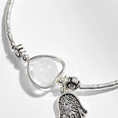 Vòng Tay Bạc 1 Hạt Đá Thạch Anh Ưu Linh Trắng Phối Charm Bàn Tay Hamsa Bạc Ngọc Quý Gemstones