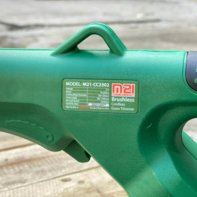 MÁY CẮT CỎ DÙNG PIN 21V DEKTON M21-CC2302 - HÀNG CHÍNH HÃNG