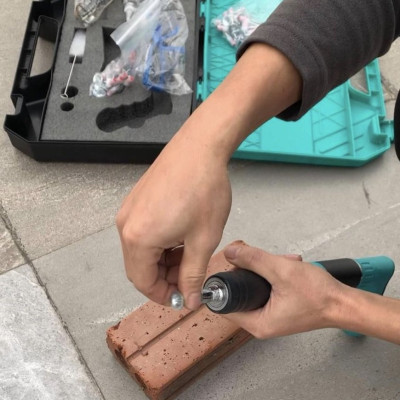 Máy bắn đinh bê tông thế hệ mới, Súng bắn đinh hạt nổ tặng kèm 50 đinh 