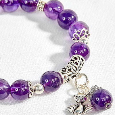 Vòng tay đá thạch anh tím thiên nhiên charm hồ ly Ngọc Quý Gemstones