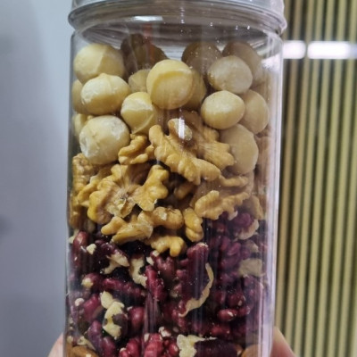 Hạt mix 4 loại hạt dinh dưỡng ( Hạt macca, óc chó vàng, óc chó đỏ, hạnh nhân )