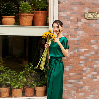 Áo Cổ V Cúc Phương TOP215 Thời trang thiết kế Hity