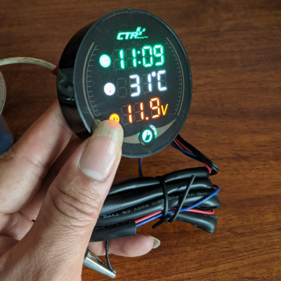 Đồng hồ báo giờ xe máy 3in1 CTR, báo nhiệt độ, vôn ắc quy mẫu mới loại tốt gắn các loại xe hàng cao cấp, phụ kiện xe máy