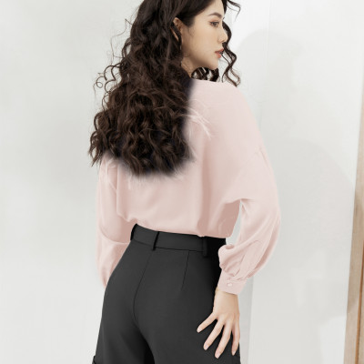 Quần short nữ thiết kế dáng dài vừa  túi ốp nổi lơ ve gấu HeraDG chất liệu Tuytsi cao cấp SQSBC2001