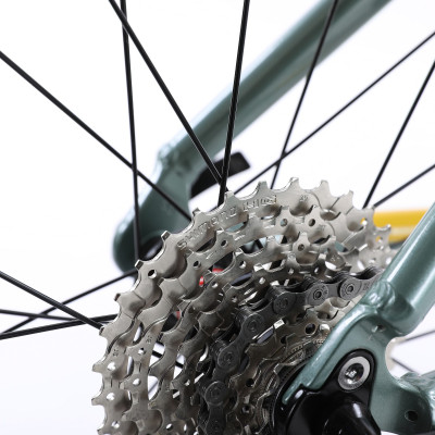 Xe đạp thể thao tay cong CALLI R5.5 Khung hợp kim nhôm, 18 tốc độ