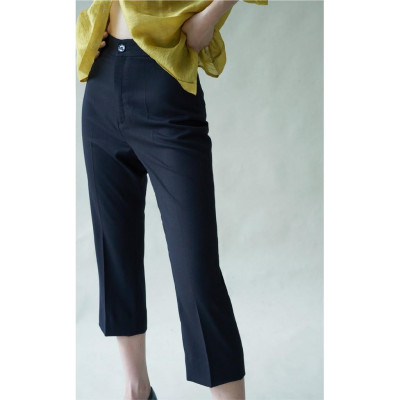 Quần lửng có khuy TR020C