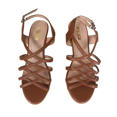 Sandal nữ quai chéo hot trend cho bạn 21817
