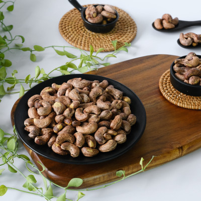 3 món hạt điều cao cấp 475g DGfoods/hút chân không/Roasted cashew/Roasted cashew without skin/Rustic grilled cashew/HVNCLCL/hạt điều bình phước/ Đặc sản Cần Thơ