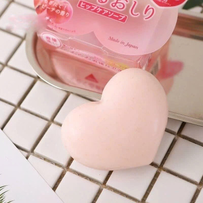 Xà Phòng Tắm Chống Thâm Mông Pelican Hip Care Scrub Soap Hạt Tẩy Tế Bào Chết (80G)