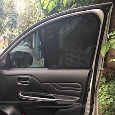 Rèm che nắng hít nam châm dành cho xe Mitsubishi (Loại 1)