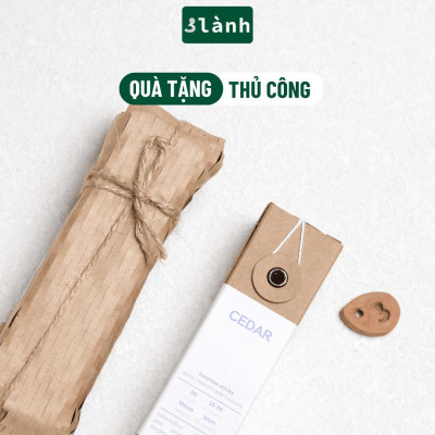 Nhang Thủ Công Gỗ Bách Cedar 3 Lành Hộp 30 Que 100 % Tự Nhiên Tặng Kèm Đế Chăm Không Hóa Chất Xông Thơm