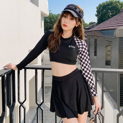 Bộ đồ bơi bikini nữ 2 mảnh dài tay chống nắng kín đáo đi tắm biển - B.34