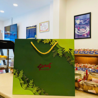 Hộp 4 Bánh Trung Thu Givral Tết Đoàn Viên 2 (150gr)