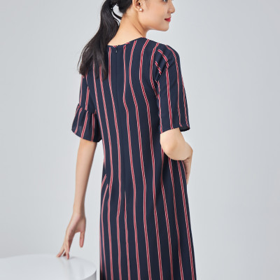 Đầm dáng suông nhún bèo cách điệu Maxivic, La Mộc LM012295