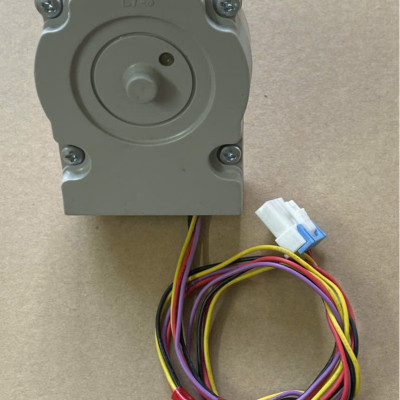 MOTOR QUẠT TẢN NHIỆT VUÔNG TỦ LẠNH LG – HÀNG CHÍNH HÃNG