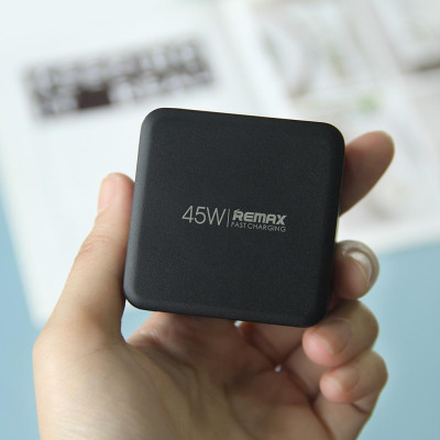 Củ sạc nhanh GaN công suất 45W Remax RP-U62 chuẩn kép PD + QC 3.0 - Hàng chính hãng Remax Bảo Hành 12 Tháng 1 Đổi 1