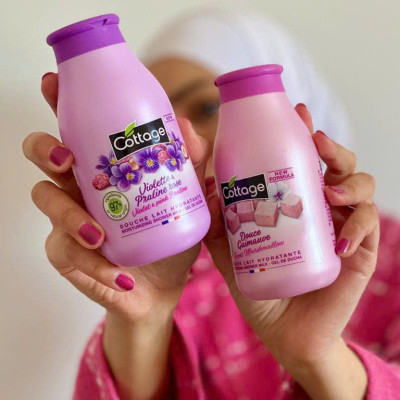 Set 2 chai sữa tắm + tdc Cottage Marshmallow và Hoa tím