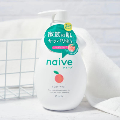Sữa Tắm Chiết Xuất Từ Lá Đào Kracie Naive Body Wash ( Peach Leaf) - Chai 530ML