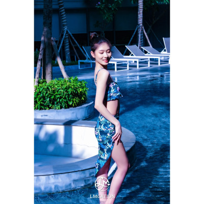 Bộ đồ bơi nữ LMcation - Áo bikini thể thao Mira (Kèm Quần bơi lưng cao) & Váy đi biển Mira - Vườn đêm