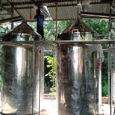 Tinh dầu Tràm gió Organic hữu cơ Mộc Mây - tinh dầu thiên nhiên nguyên chất 100% - dùng xông tắm ngừa cảm lạnh, giảm côn trùng cắn đốt cho Bé, Trẻ sơ sinh và Trẻ nhỏ | An toàn cho làn da nhạy cảm của Bé