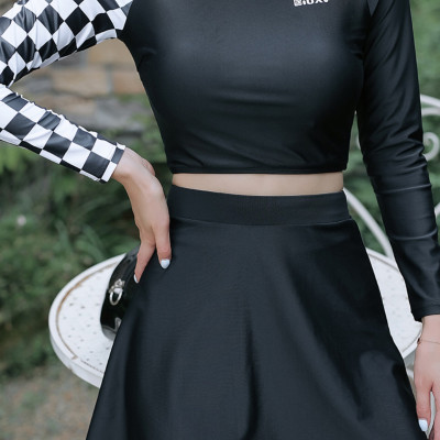 Bộ đồ bơi bikini nữ 2 mảnh dài tay chống nắng kín đáo đi tắm biển - B.34