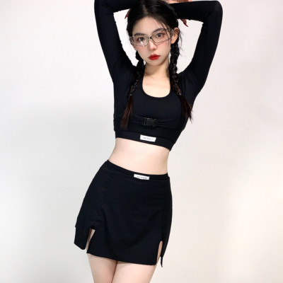 Bộ đồ bơi bikini nữ 2 mảnh kín đáo quần short áo tay dài đi tắm biển, tập yoga, tập gym - B.31