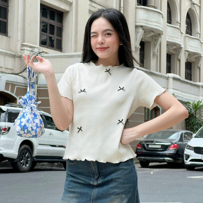 Áo thun áo nữ đính nơ phía trước dễ thương nữ tính Bows Miều Est.2013