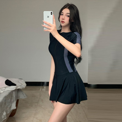 Đồ bơi liền mảnh che bụng thời trang cho nữ