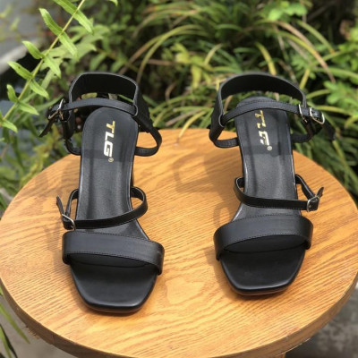 Sandal cao gót hot trend trẻ trung năng động 21284
