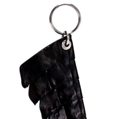 Móc khóa Huy Hoàng da cá sấu gai đuôi màu nâu HC8216