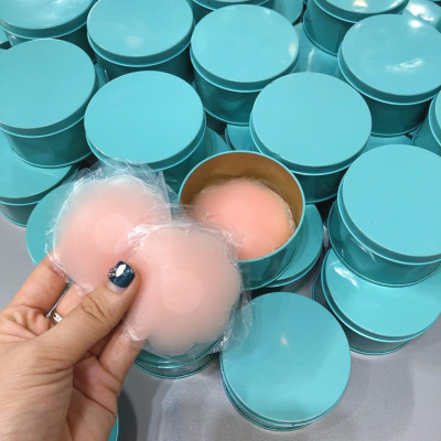 Hộp 10 Miếng Dán Ngực Silicon Miếng Dán Ti Tàng Hình