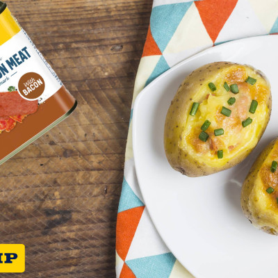 Thịt Heo Hộp Xông Khói Bacon Tulip 340g - Nhập Khẩu Đan Mạch | Tulip Pork Luncheon Meat with Bacon 340g