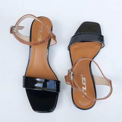 Siêu phẩm Sandal hot trend trẻ trung năng động 21337