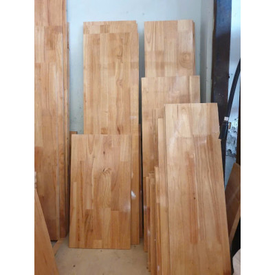 Gỗ Ghép Cao Su 12mm ,Gỗ Không Thấm Nước,Gỗ làm kệ,mặt bàn, giá sách.Phủ keo bóng 2 mặt.