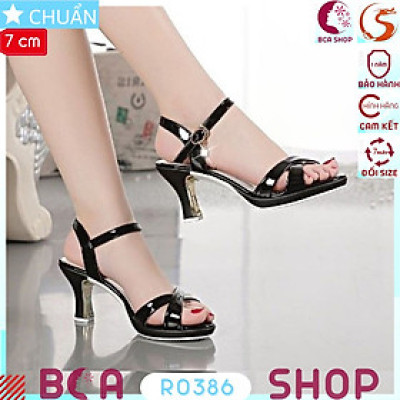 Giày cao gót nữ màu đen 7p RO386 ROSATA tại BCASHOP kiểu dáng sandal, hở mũi, mang vào nịnh chân và tôn dáng cực kì