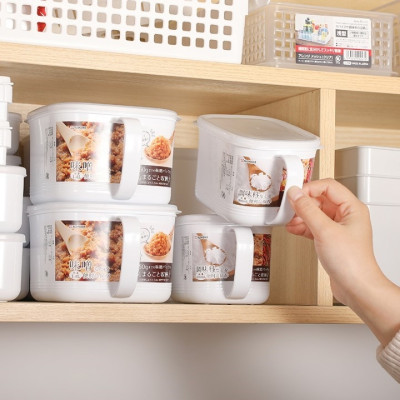 Hộp thực phẩm nắp mềm có tay cầm - Hàng nội địa Nhật Bản