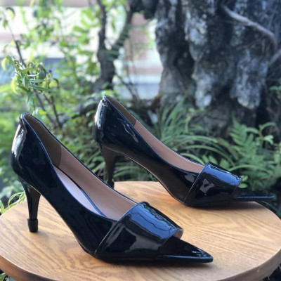 Giày nữ cao cấp thời trang,trẻ trung đầy phong cách 21297