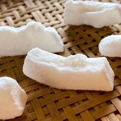 Dừa sáp sấy giòn cao cấp VICOSAP ít đường đồ ăn vặt healthy đặc sản Trà Vinh hộp 50gr