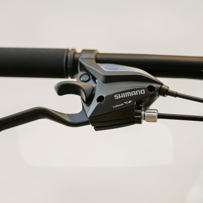 Xe đạp thể thao CALLI 2100 Khung nhôm không mối hàn