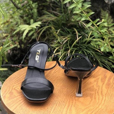Sandal nữ cao gót hot trend  trẻ trung năng động 21367