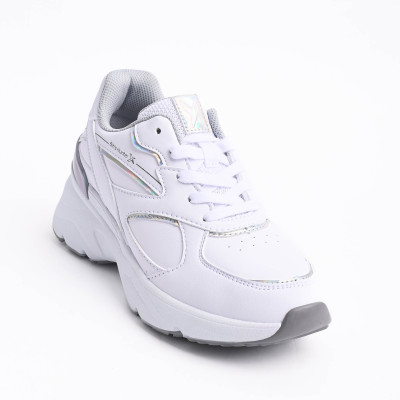 Giày thể thao Biti