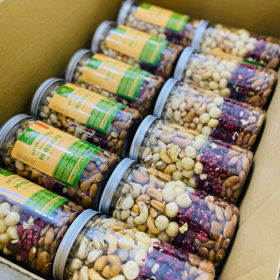 Mix hạt dinh dưỡng ăn liền - Hạt dẻ cười, hạt macca, hạt điều rang mộc, hạnh nhân rang mộc và óc chó đỏ / đóng gói 500gram