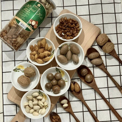 Mixed nuts 6 loại hạt dinh dưỡng Macca, Óc Chó, Hạnh Nhân, Hạt Hồ Đào, Hat Dẻ Cười, Hạt Thông (hũ 500gr)