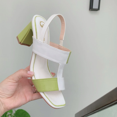 Sandal nữ quai chữ T phối màu ROSATA RO662 cao 7p - HÀNG VIỆT NAM - BKSTORE