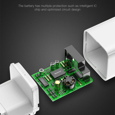 Củ Sạc Nhanh Thương Hiệu Baseus Công Suất 24W Công Nghệ Qualcomm QC 3.0 Tự Động Điều Chình Dòng Sạc - Hàng Chính Hãng
