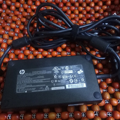Sạc laptop HP 200w kim to 7.4mm x 5.0mm - Adapter sạc máy tính laptop 200w dùng cho laptop HP 8570w,8770w, Zbook 14, Zbook 15, Zbook 17 - Hàng chính hãng